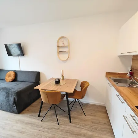 Ticasa Gold-zentral-outlet-aufzug-stylisch-unique