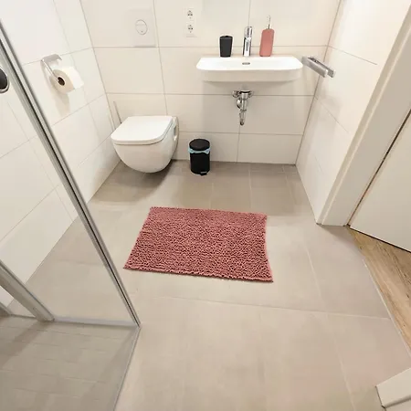 Ticasa Gold-zentral-outlet-aufzug-stylisch-unique *